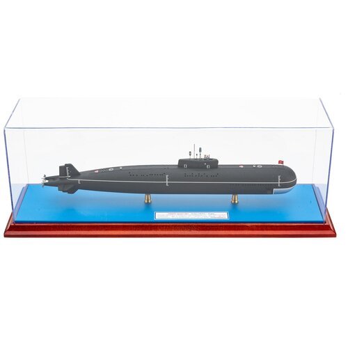 Макет подводной лодки 'Papa КД62. Проект 661'. Масштаб 1:300