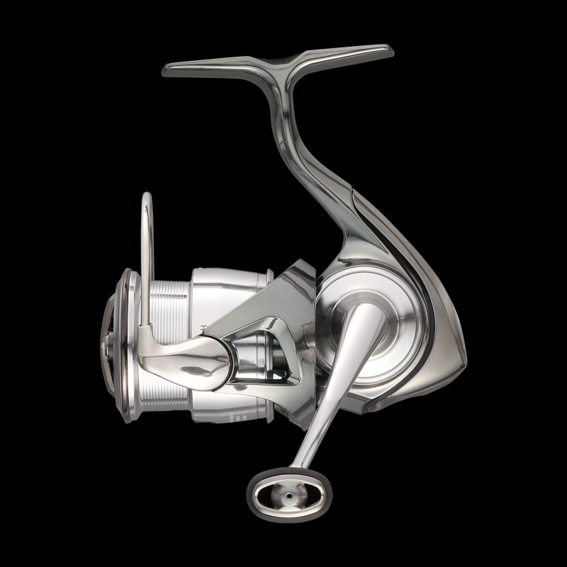 Катушка безынерционная Daiwa 22 Exist LT 2500S-DH