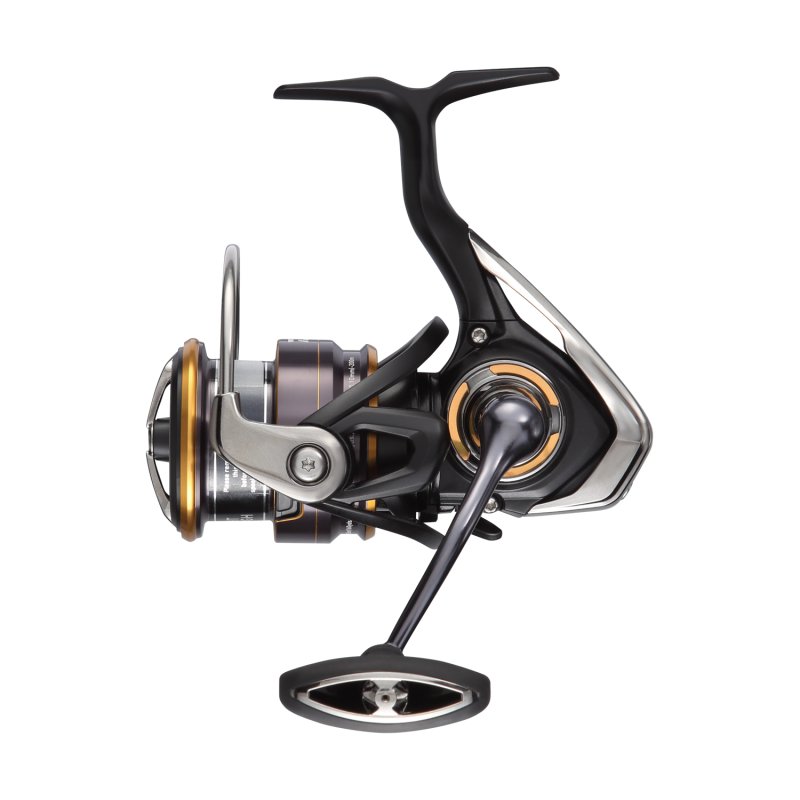 Катушка безынерционная Daiwa 20 Legalis LT 4000C-P