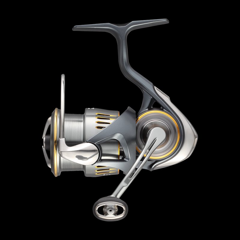 Катушка безынерционная Daiwa 23 Airity PC LT 2500