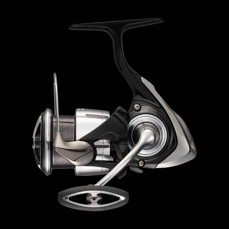 Катушка безынерционная Daiwa 23 Lexa LT 2500