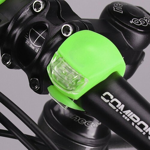Фонарь LED в силиконовом корпусе на руль велосипеда скутера на шлем питание от батареек зеленый