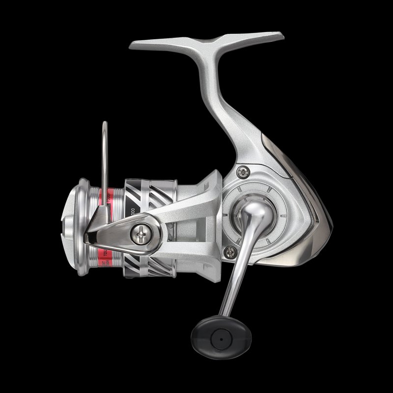 Катушка безынерционная Daiwa 20 Crossfire LT 2000